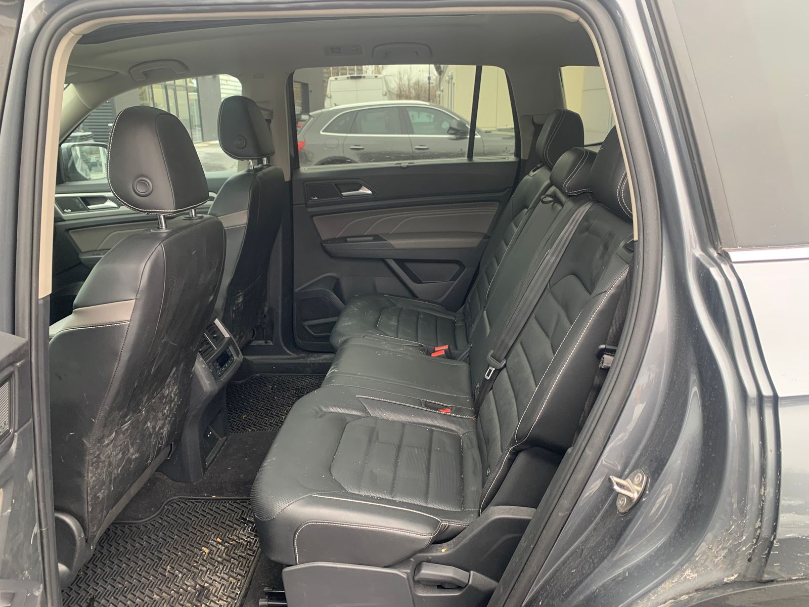 Thumbnail: 2021 Volkswagen Atlas - 6