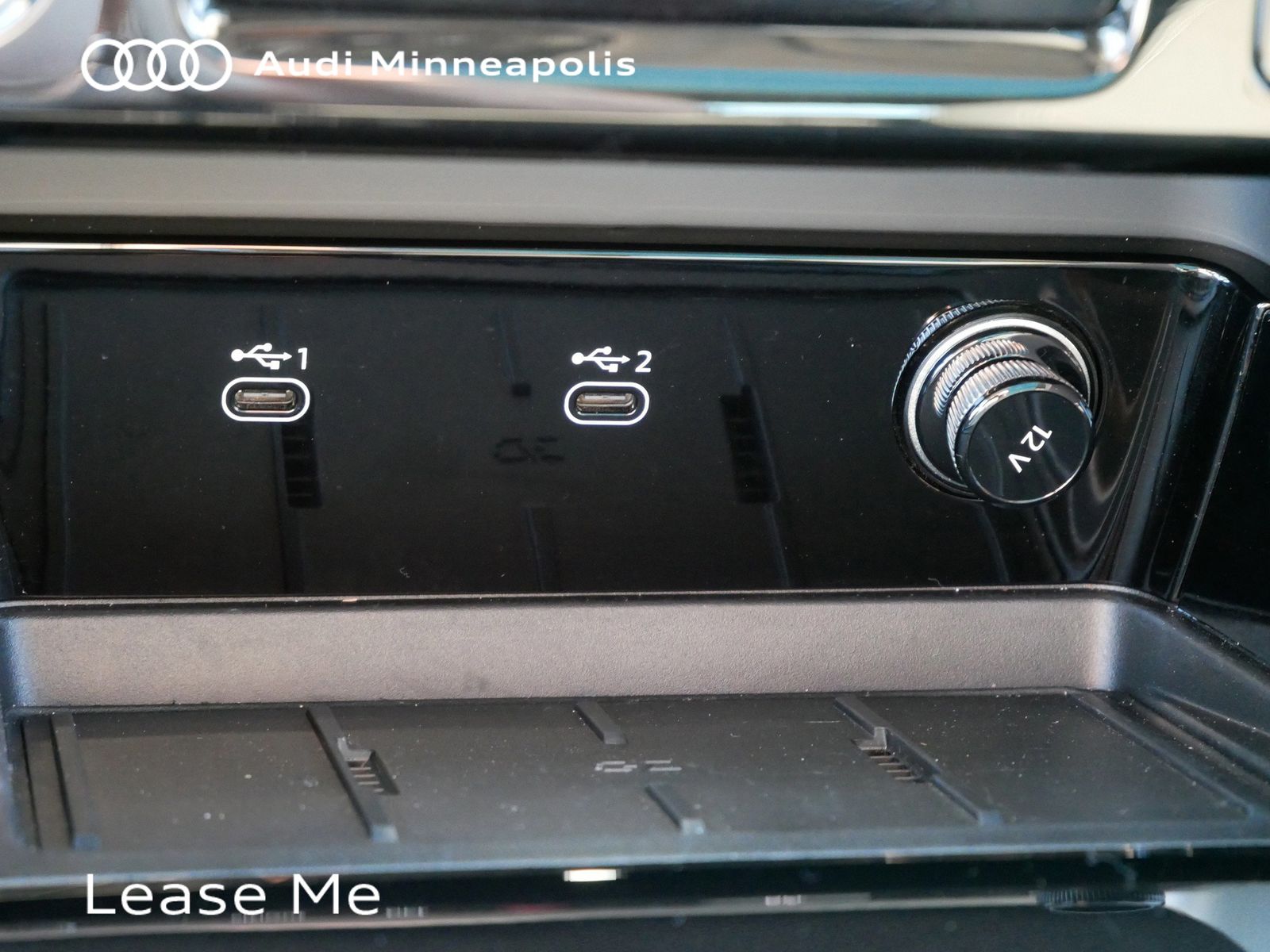 Thumbnail: 2025 Audi Q5 - 27