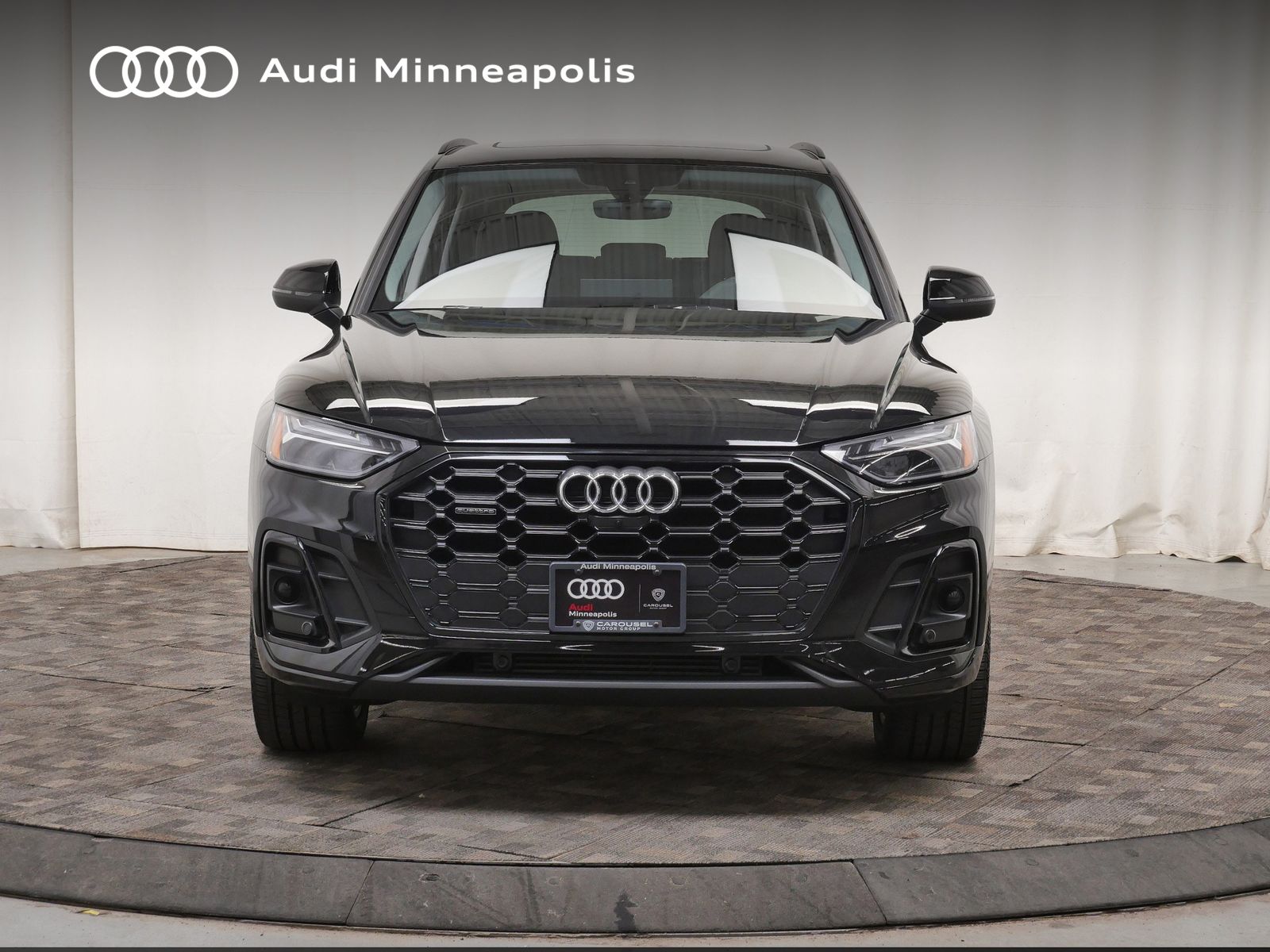 Thumbnail: 2023 Audi Q5 - 11
