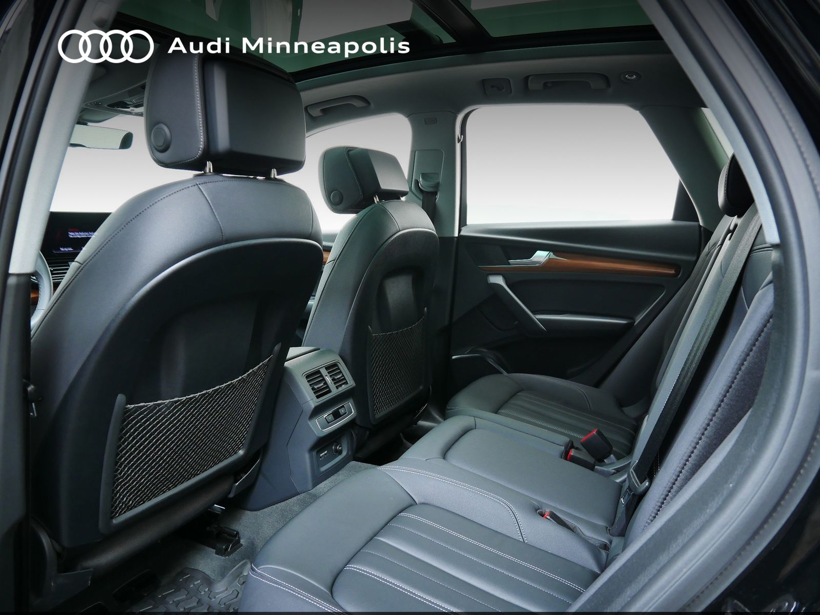 Thumbnail: 2023 Audi Q5 - 15