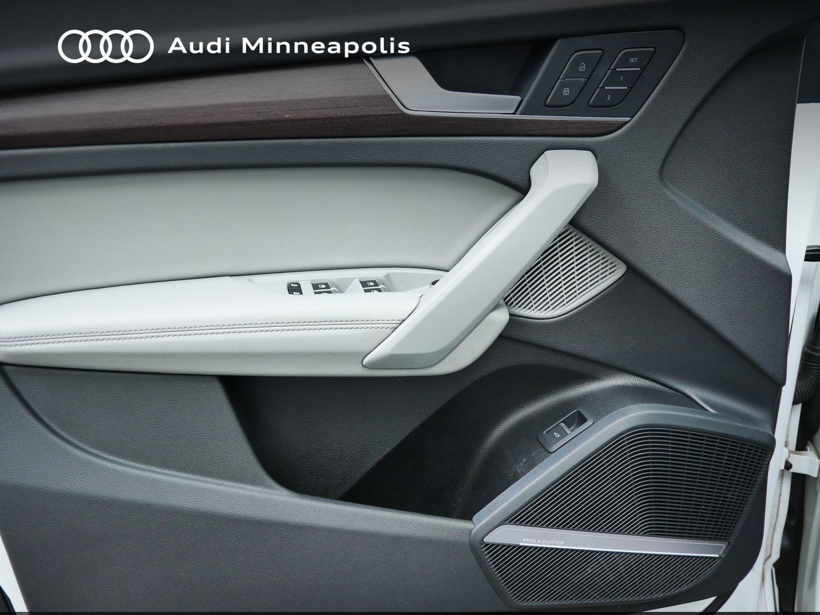 Thumbnail: 2023 Audi Q5 - 13