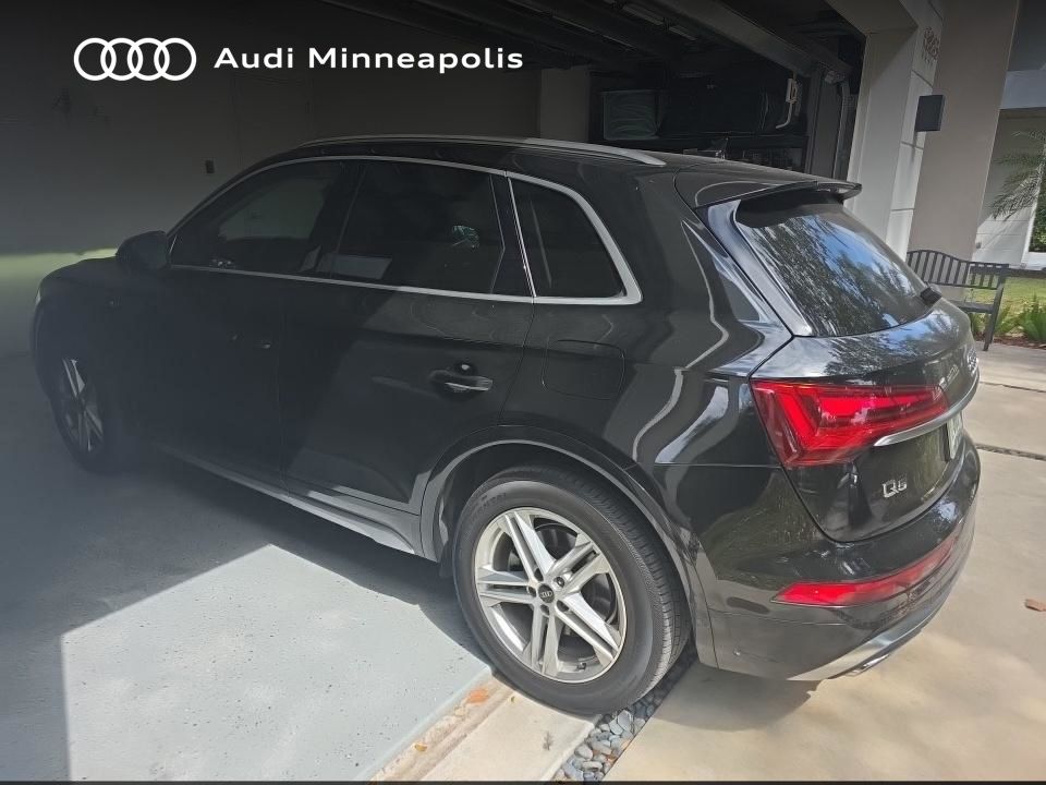 Thumbnail: 2023 Audi Q5 - 10