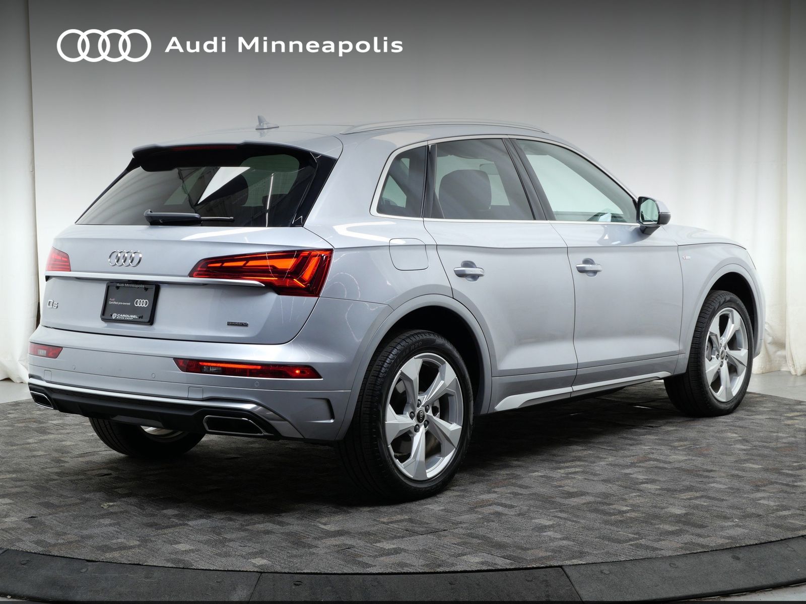 Thumbnail: 2025 Audi Q5 - 7