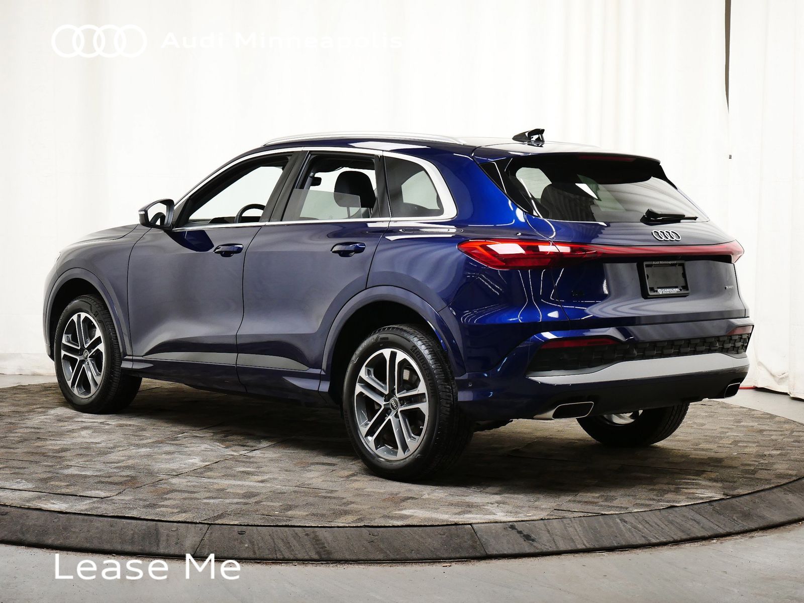 Thumbnail: 2025 Audi Q5 - 4