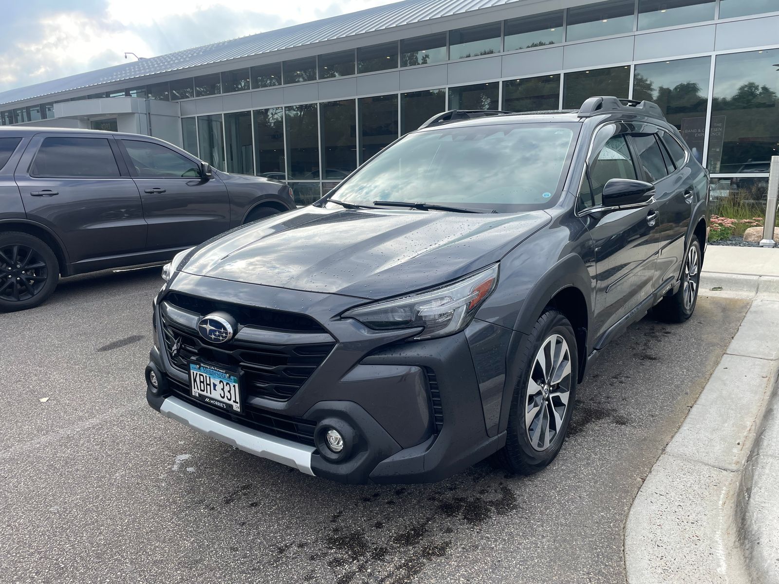 Used 2023 Subaru Outback Limited with VIN 4S4BTGND7P3128969 for sale in Minneapolis, MN