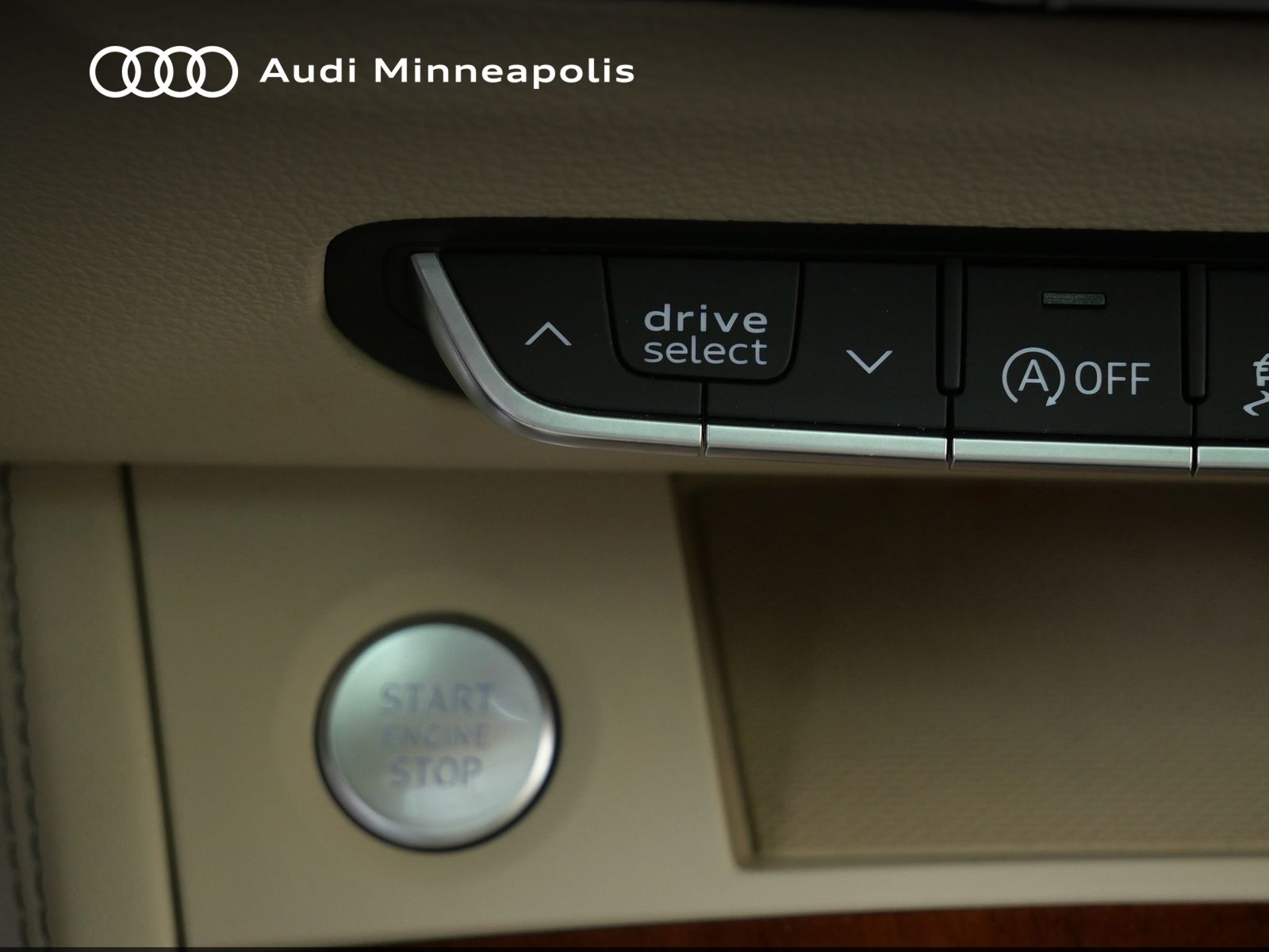 Thumbnail: 2023 Audi Q5 - 24