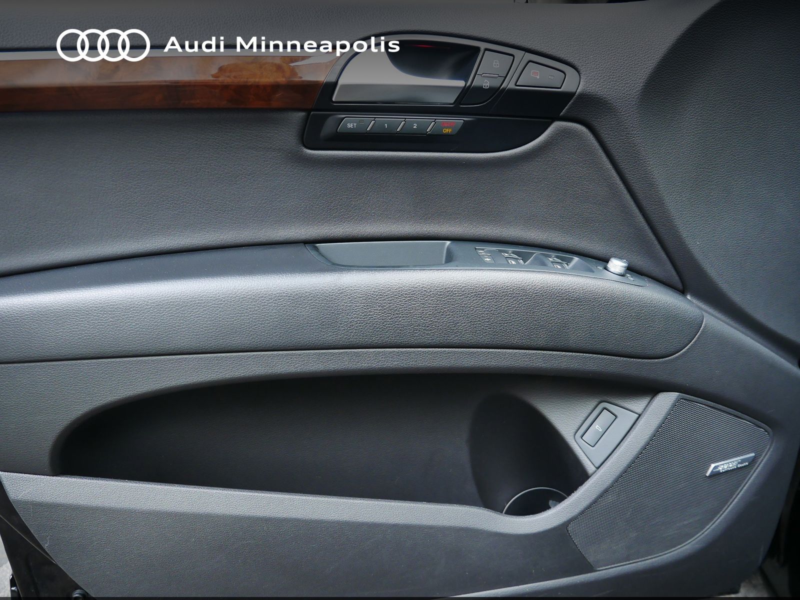 Thumbnail: 2014 Audi Q7 - 12