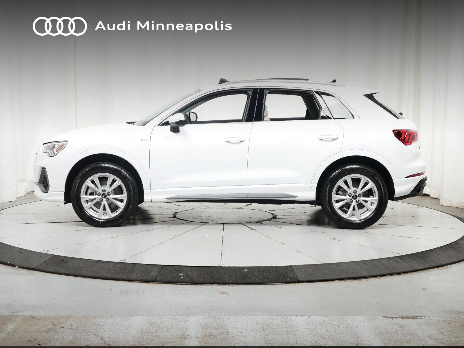 2024 Audi Q3 Premium 3