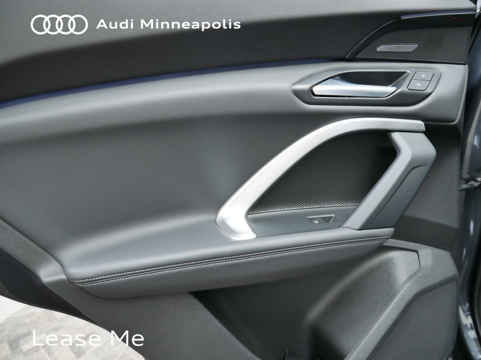 Thumbnail: 2025 Audi Q5 - 16