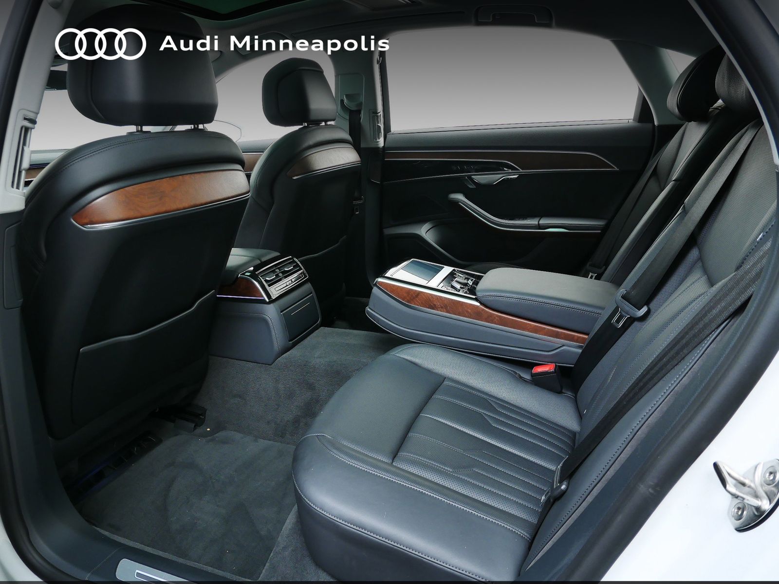 Thumbnail: 2022 Audi A8 - 14