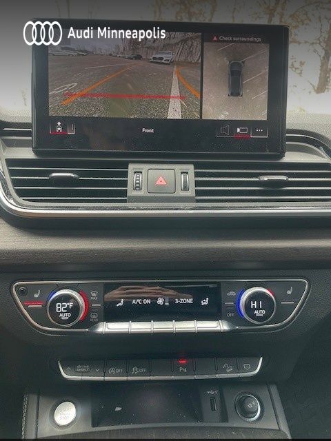 Thumbnail: 2023 Audi Q5 - 12