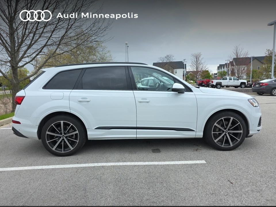 Thumbnail: 2023 Audi Q7 - 4