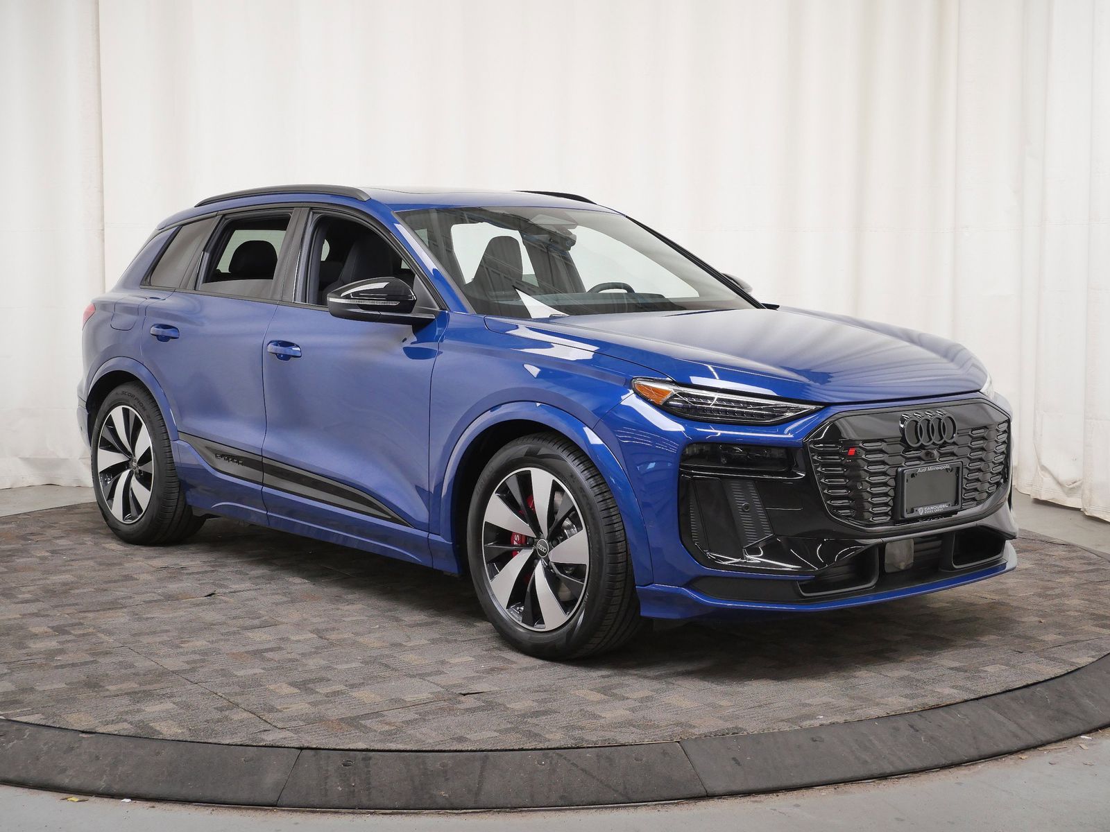 Thumbnail: 2027 Audi SQ6 e-tron - 8