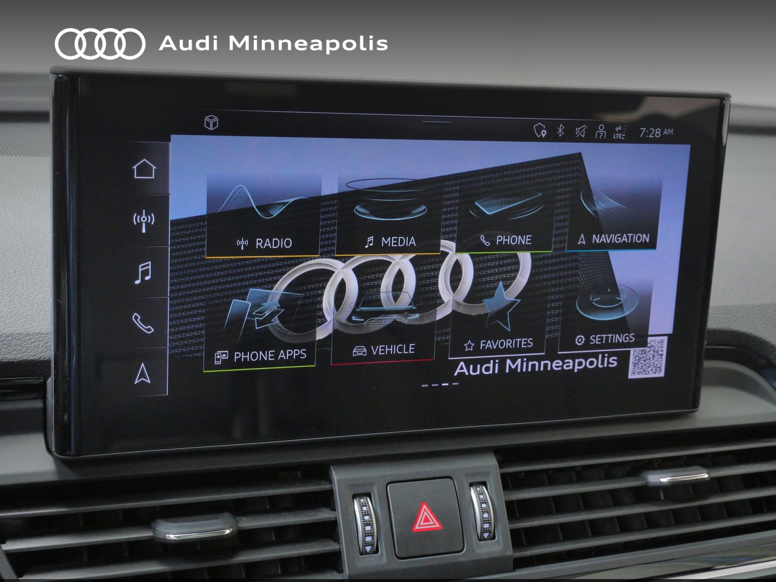 Thumbnail: 2023 Audi Q5 - 26