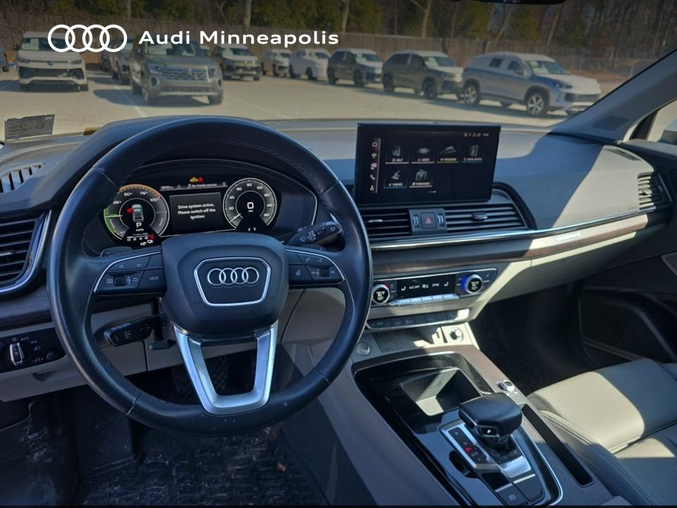 Thumbnail: 2023 Audi Q5 - 4