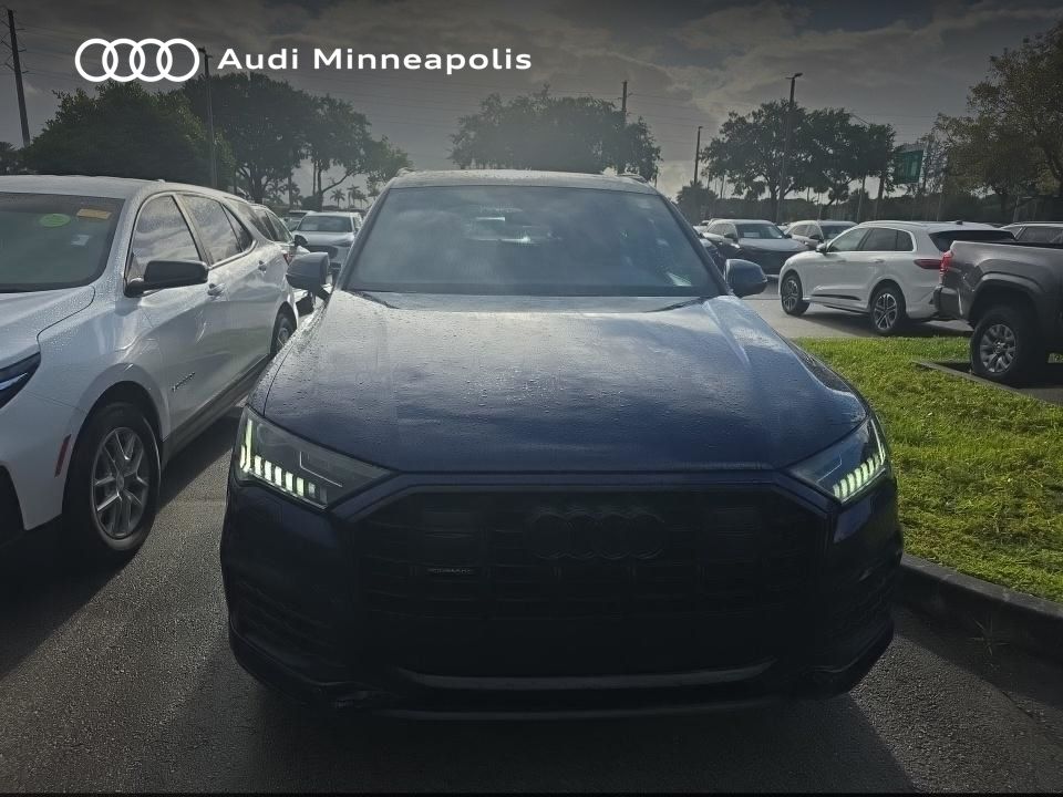 Thumbnail: 2023 Audi Q7 - 12