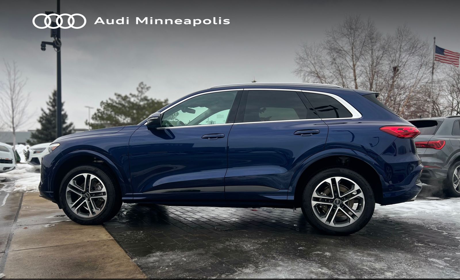 Thumbnail: 2025 Audi Q5 - 3