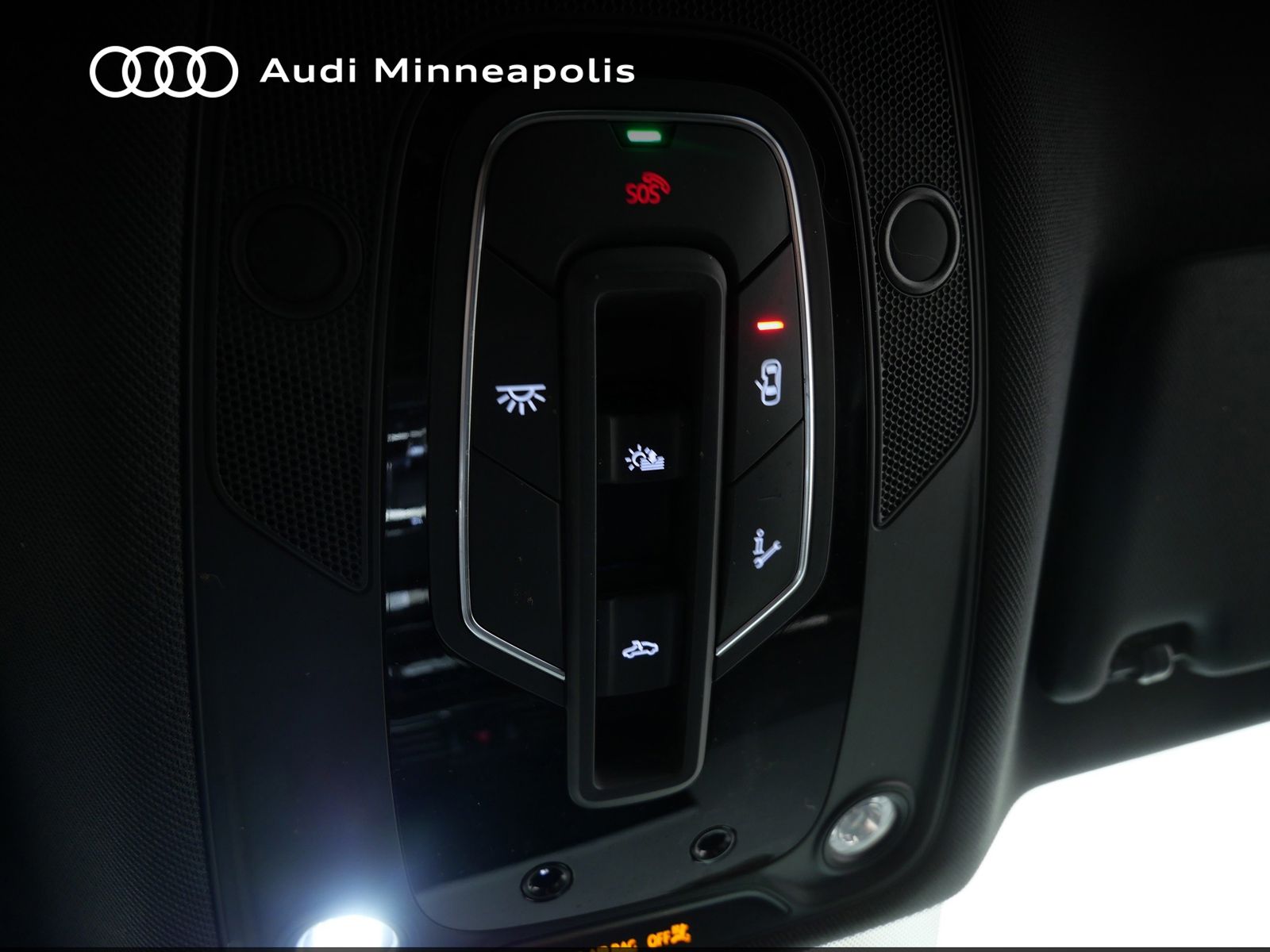 Thumbnail: 2021 Audi SQ5 - 28