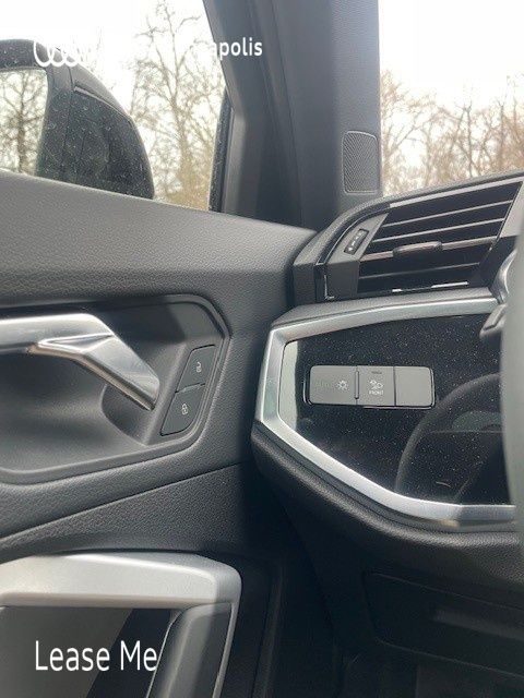 Thumbnail: 2025 Audi Q3 - 14