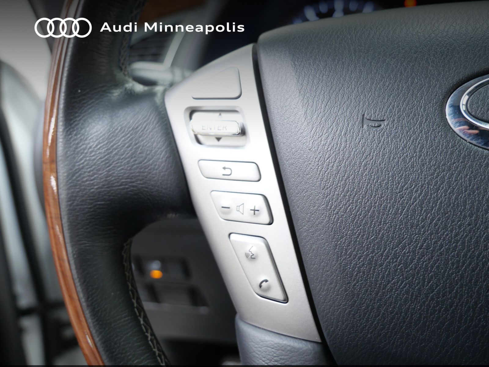 Thumbnail: 2018 INFINITI QX80 - 22