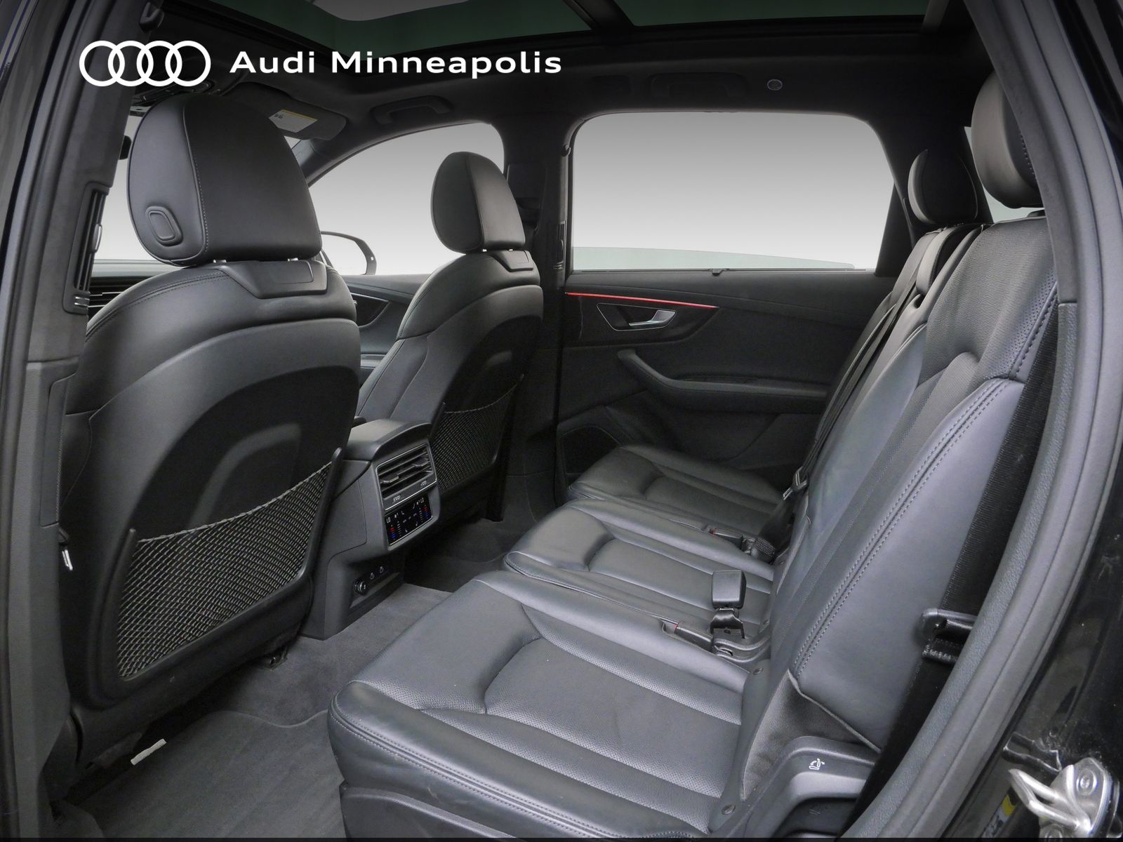 Thumbnail: 2023 Audi Q7 - 17