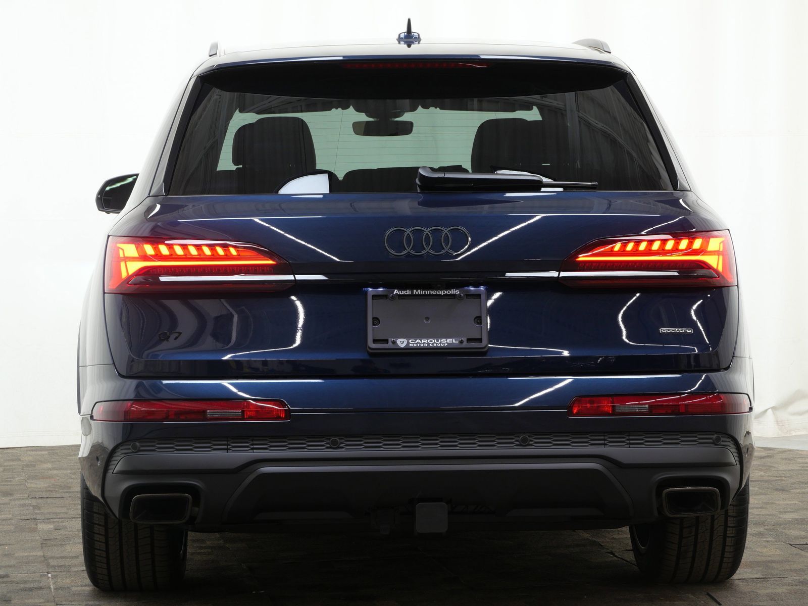 Thumbnail: 2026 Audi Q7 - 5