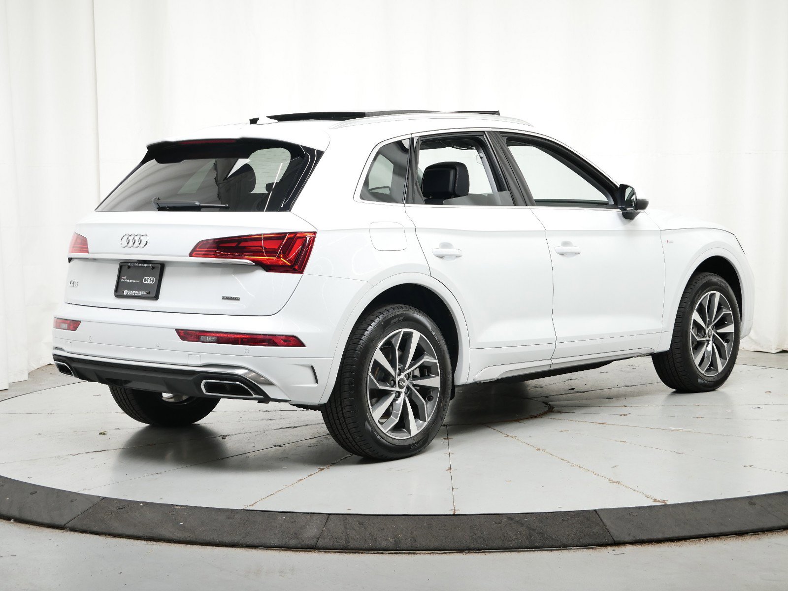 2024 Audi Q5 e Premium 6