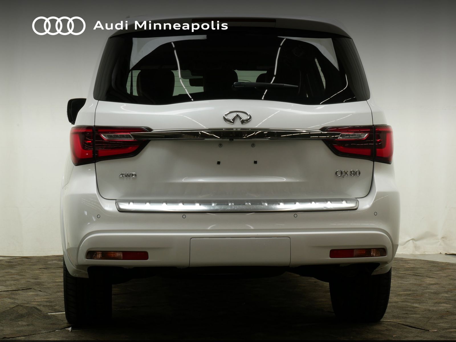 Thumbnail: 2024 INFINITI QX80 - 6