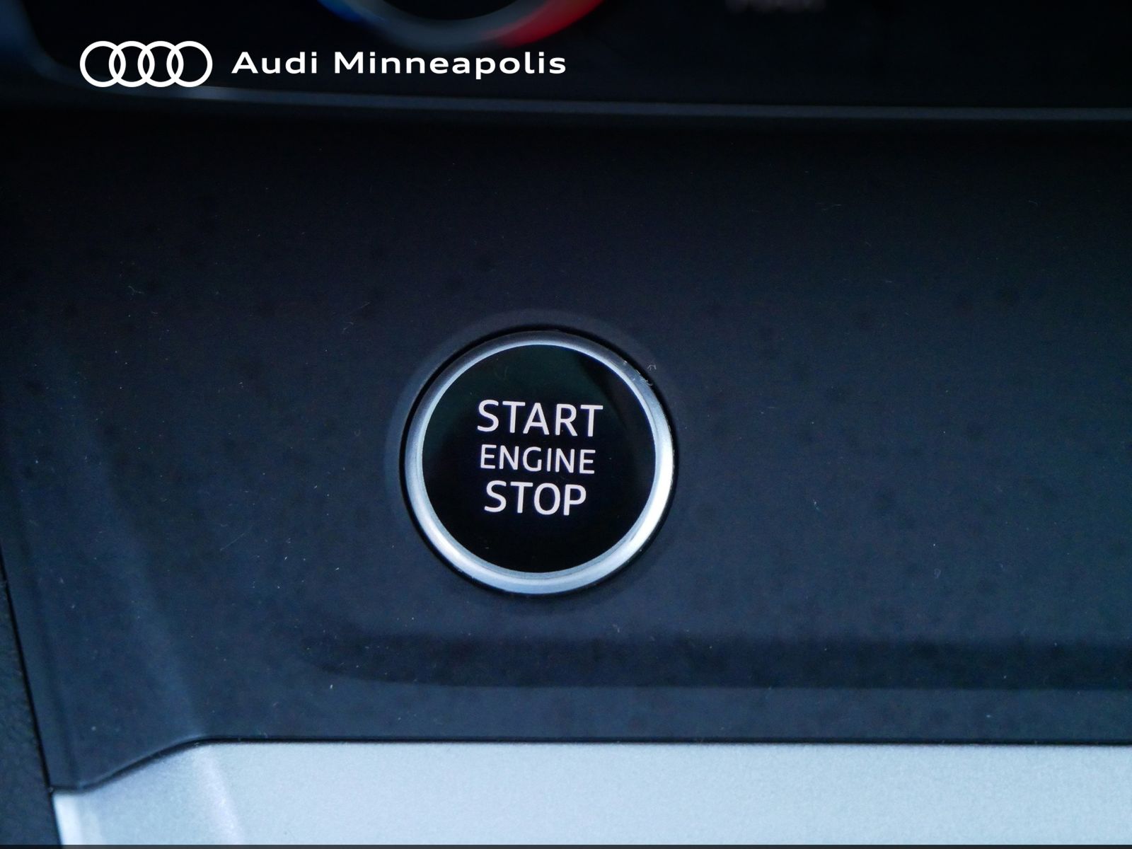 Thumbnail: 2025 Audi Q3 - 25