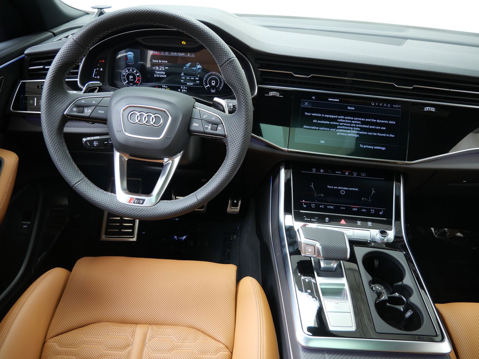 Thumbnail: 2026 Audi RS Q8 - 15