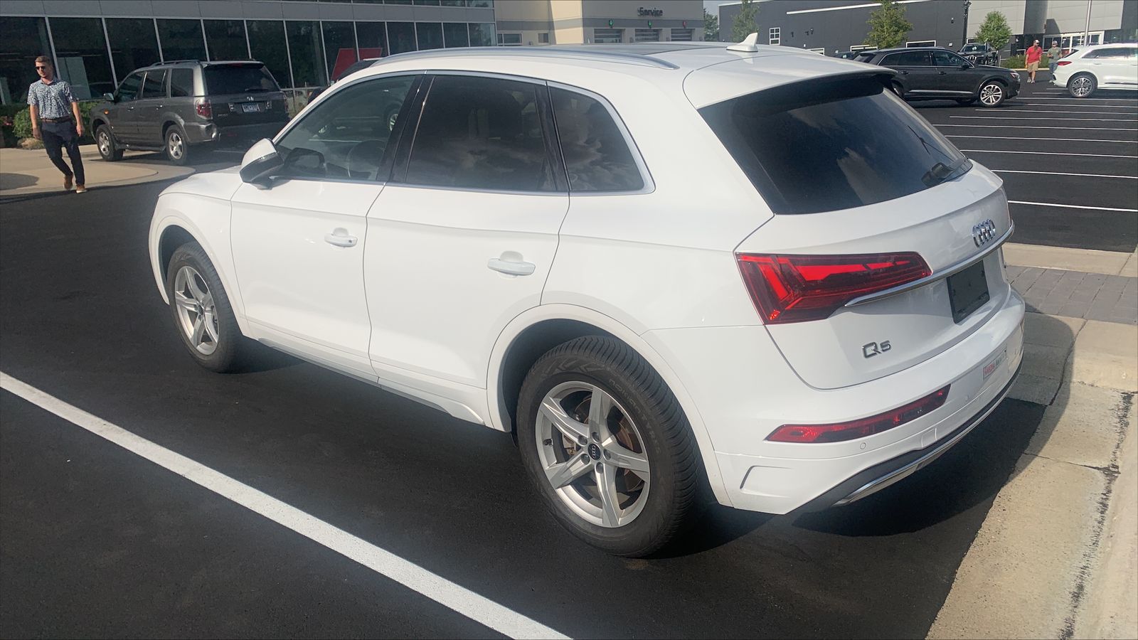 Thumbnail: 2022 Audi Q5 - 3