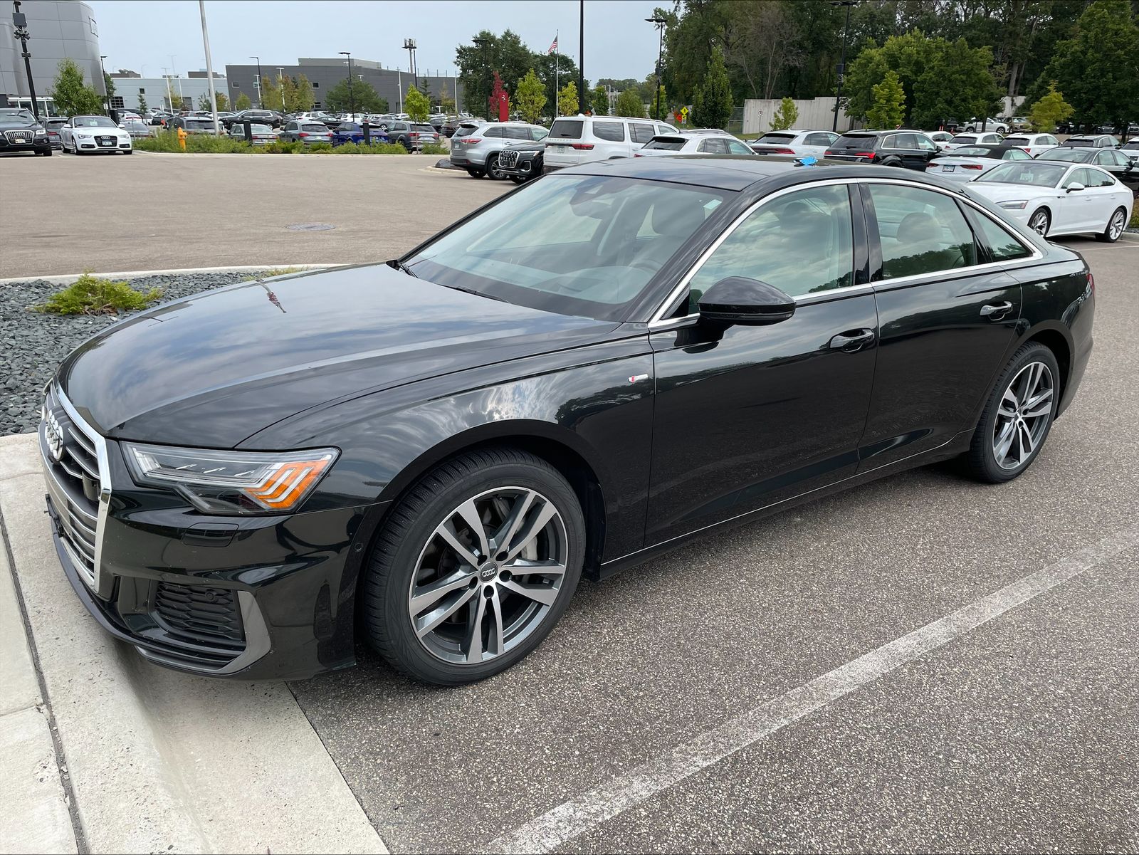 Used 2019 Audi A6 Prestige with VIN WAUM2AF20KN050068 for sale in Golden Valley, MN