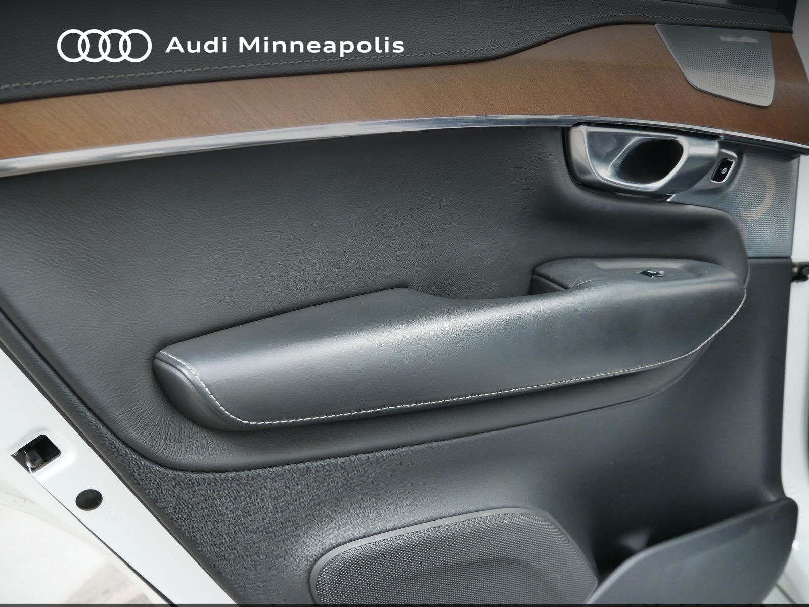 Thumbnail: 2018 Volvo XC90 - 15