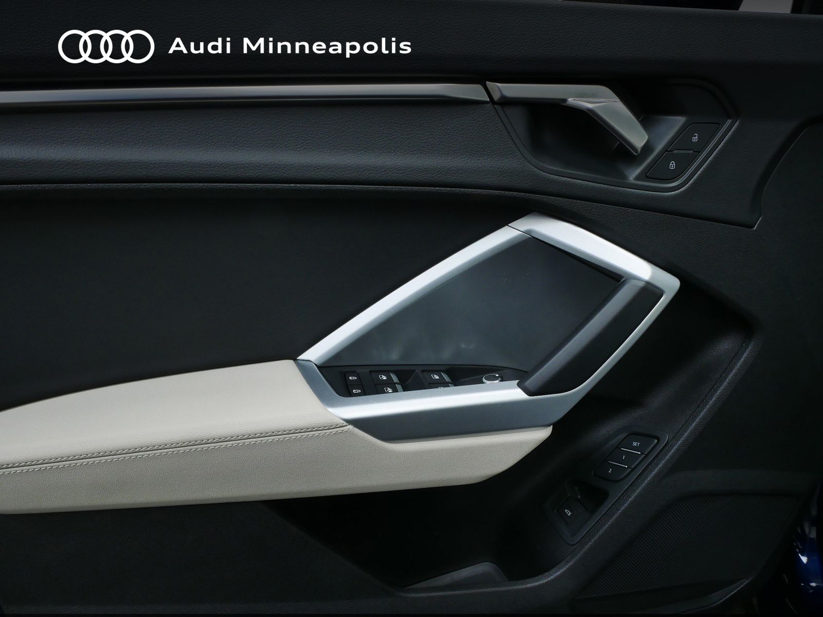 Thumbnail: 2025 Audi Q3 - 12