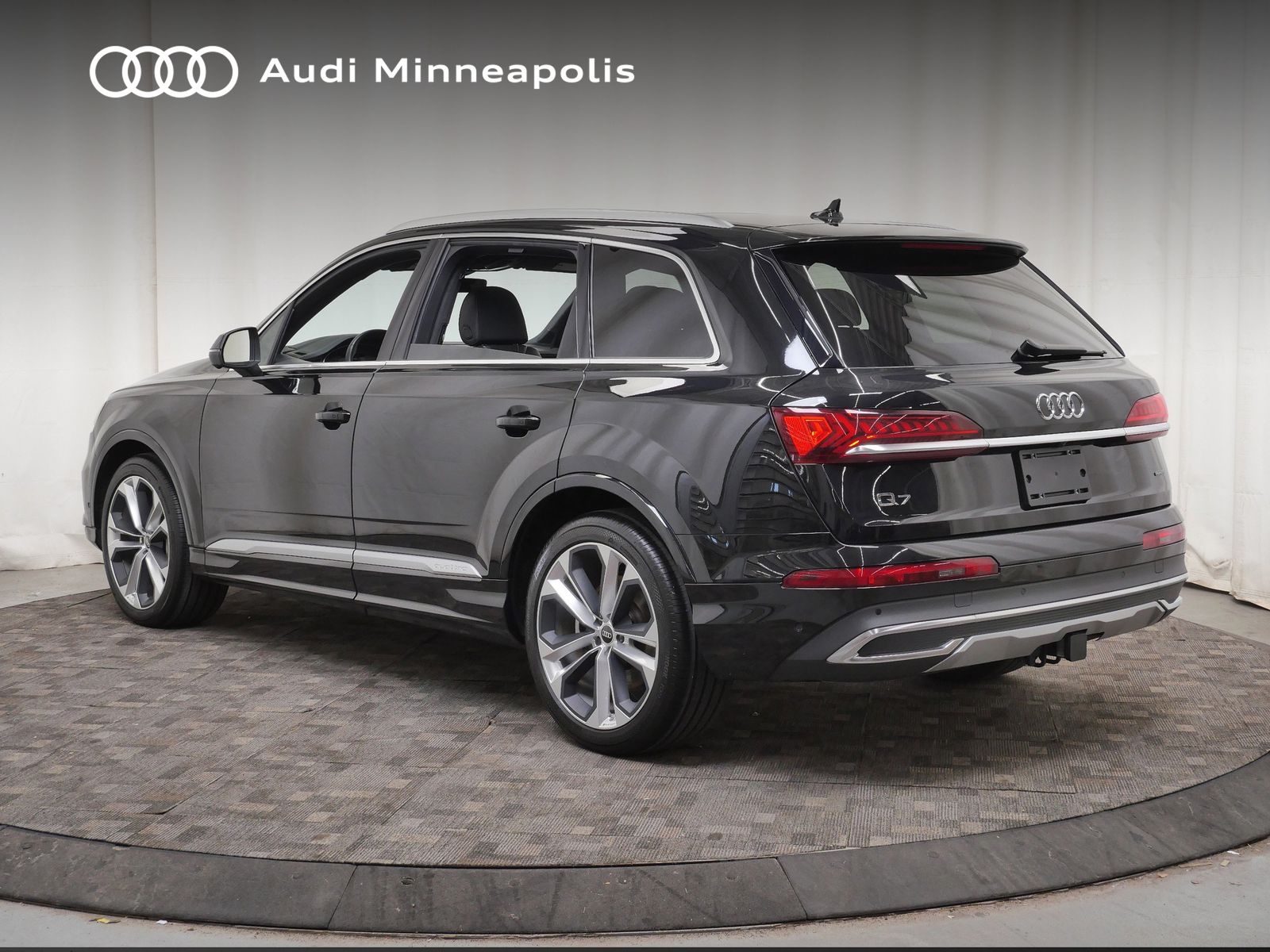 Thumbnail: 2023 Audi Q7 - 5