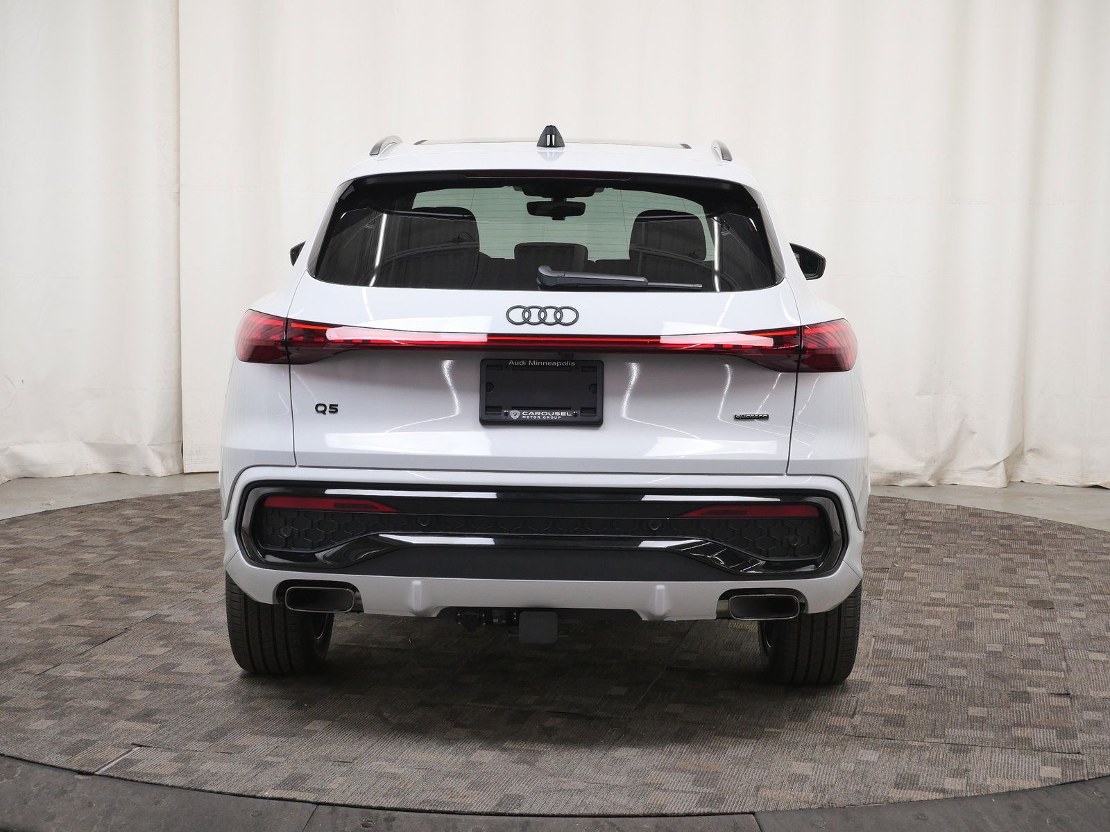 Thumbnail: 2026 Audi Q5 - 5