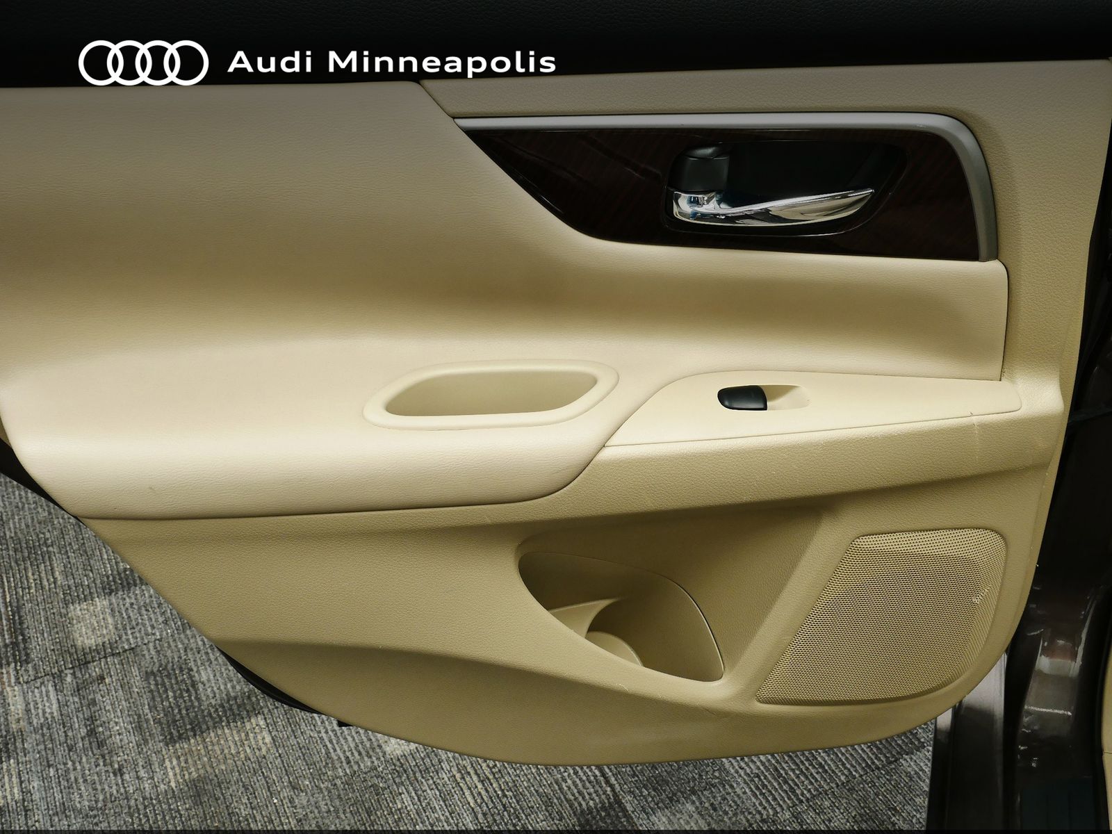 Thumbnail: 2014 Nissan Altima - 14