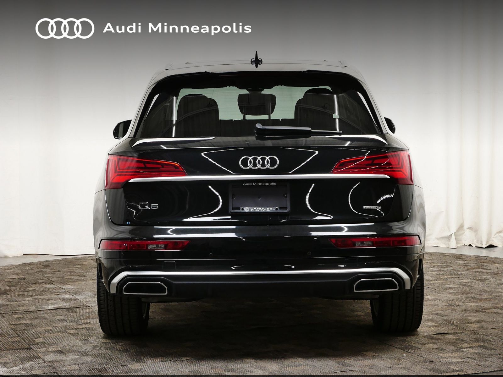 Thumbnail: 2023 Audi Q5 - 7