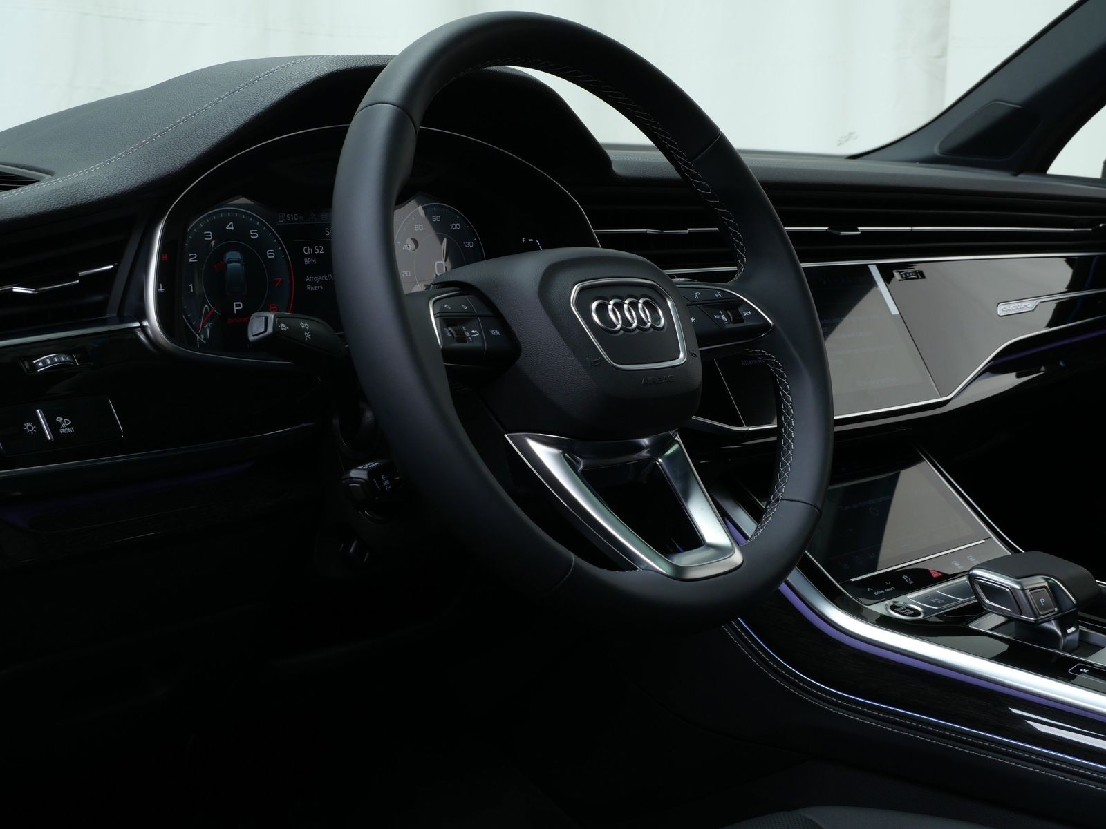 Thumbnail: 2026 Audi Q7 - 2