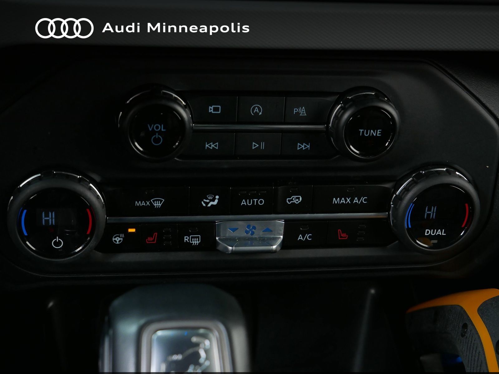 Thumbnail: 2023 Ford Bronco - 23