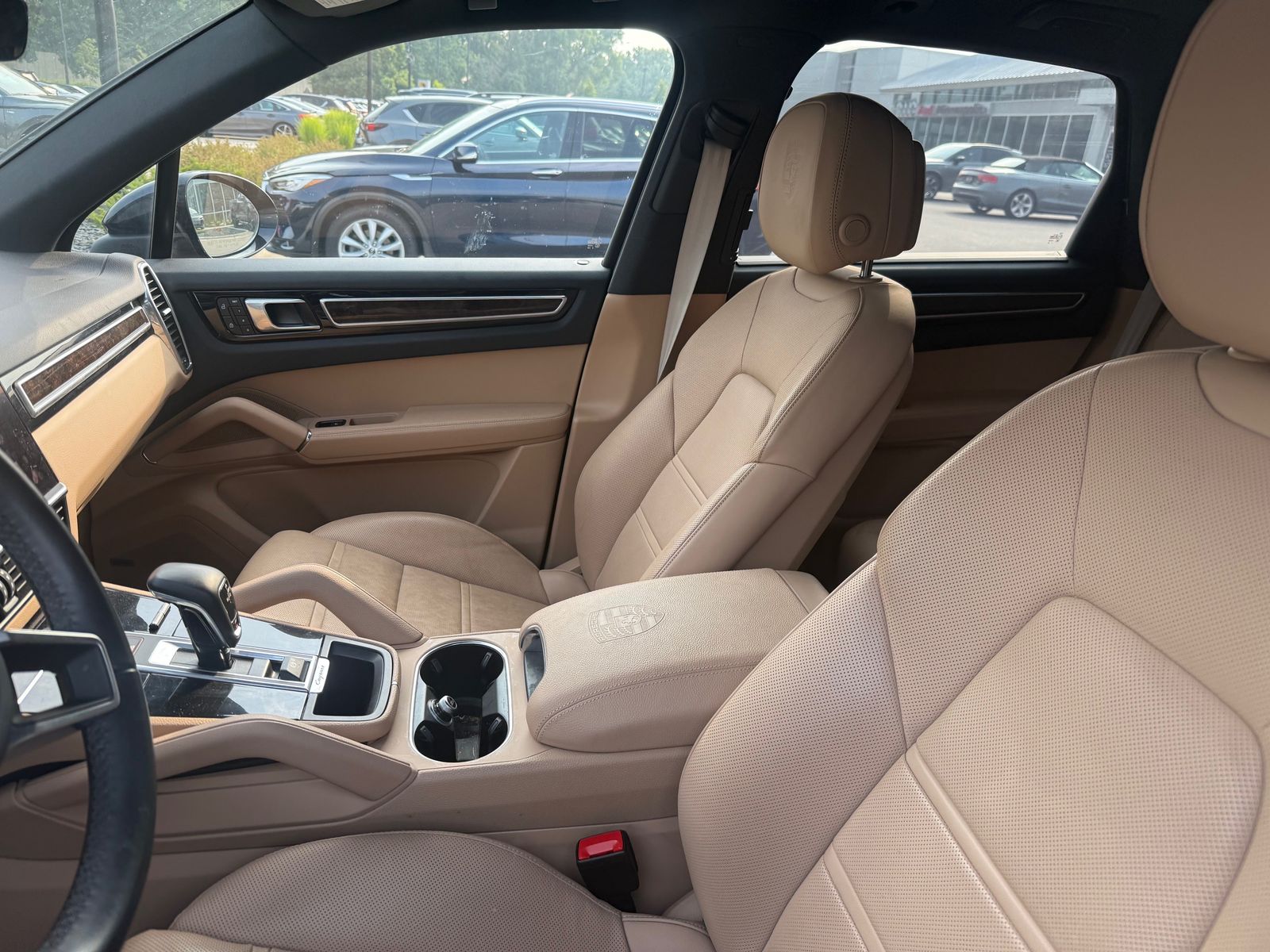 Thumbnail: 2023 Porsche Cayenne - 2