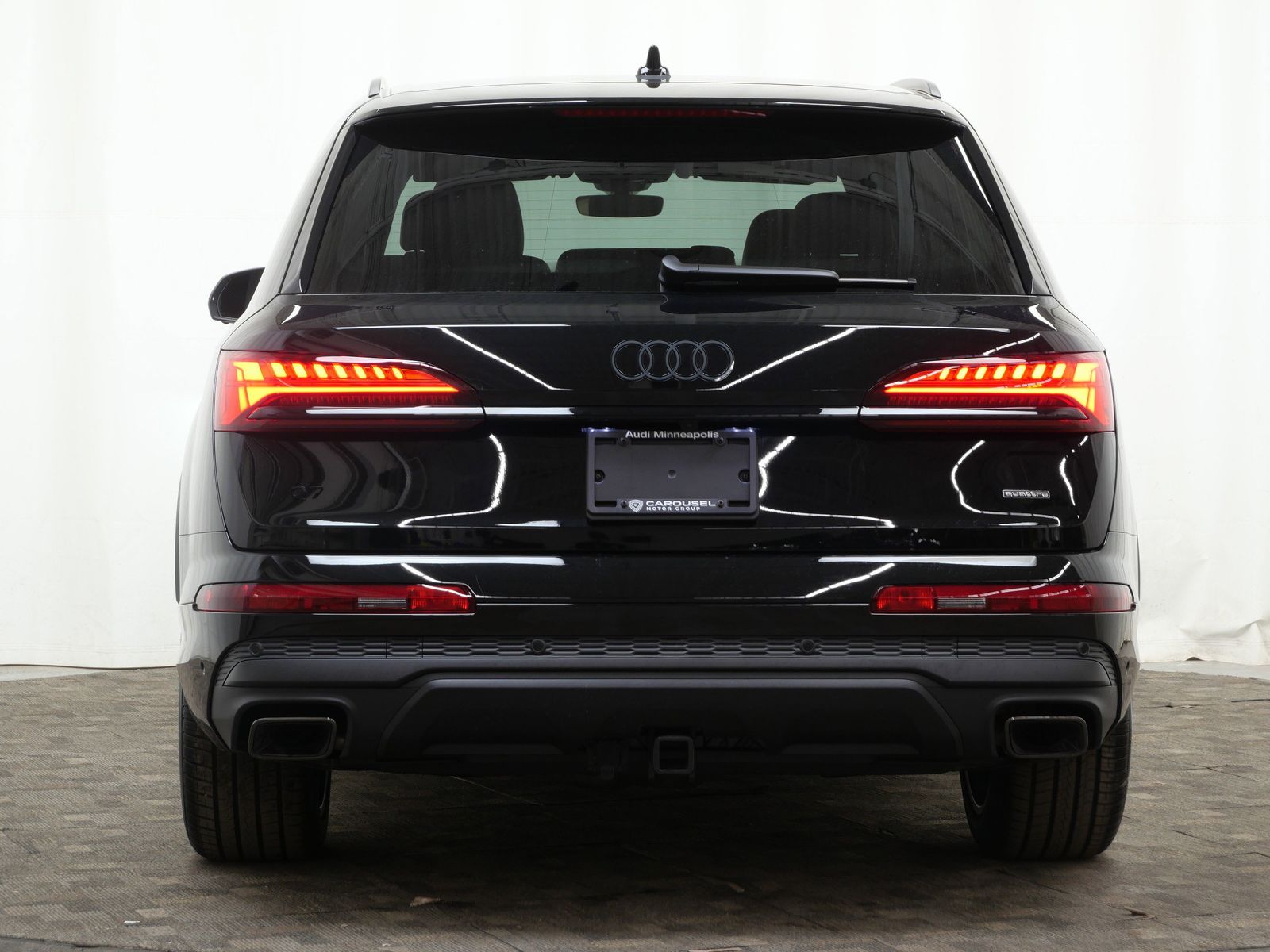 Thumbnail: 2026 Audi Q7 - 5