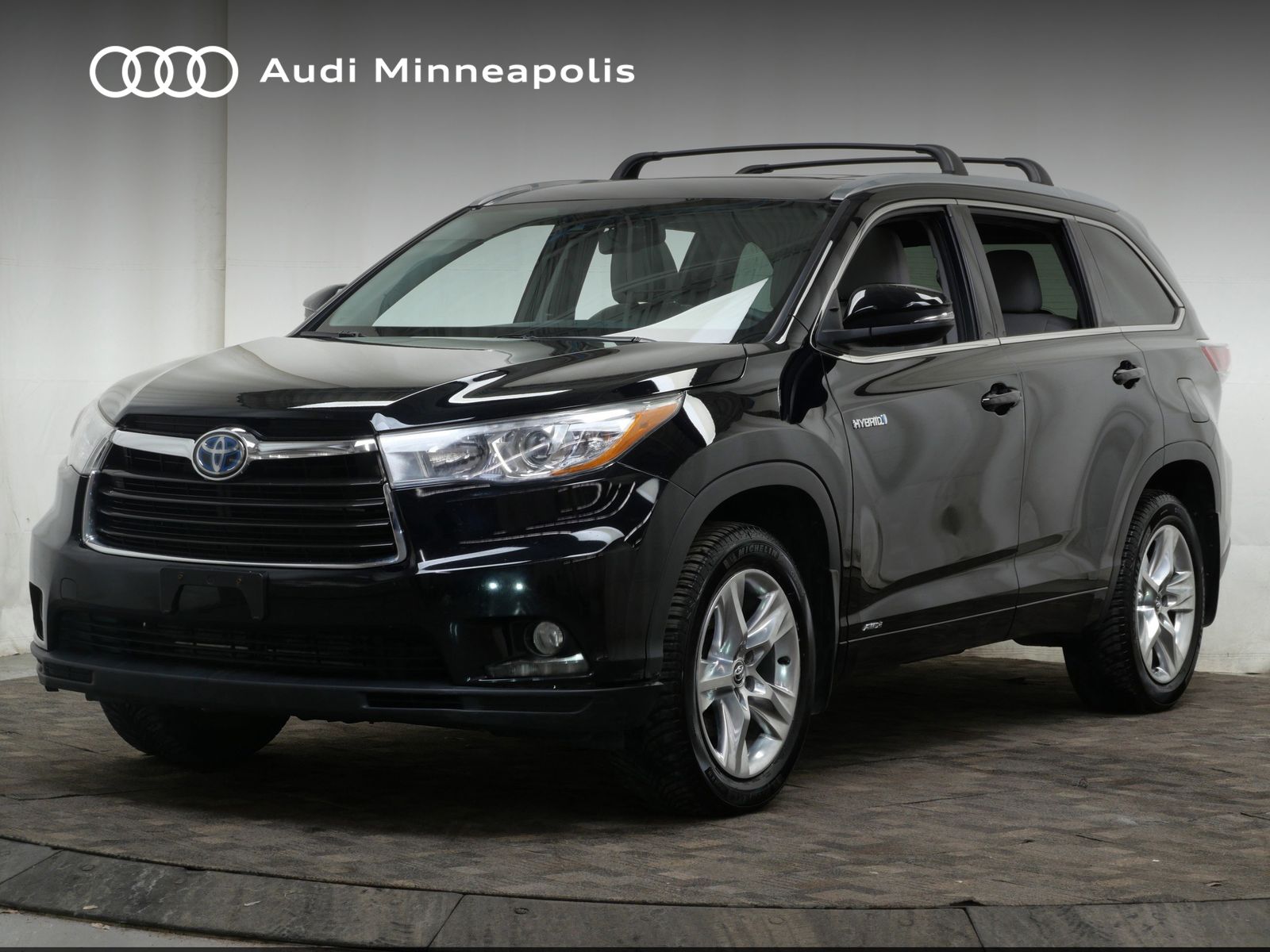 Thumbnail: 2016 Toyota Highlander - 1