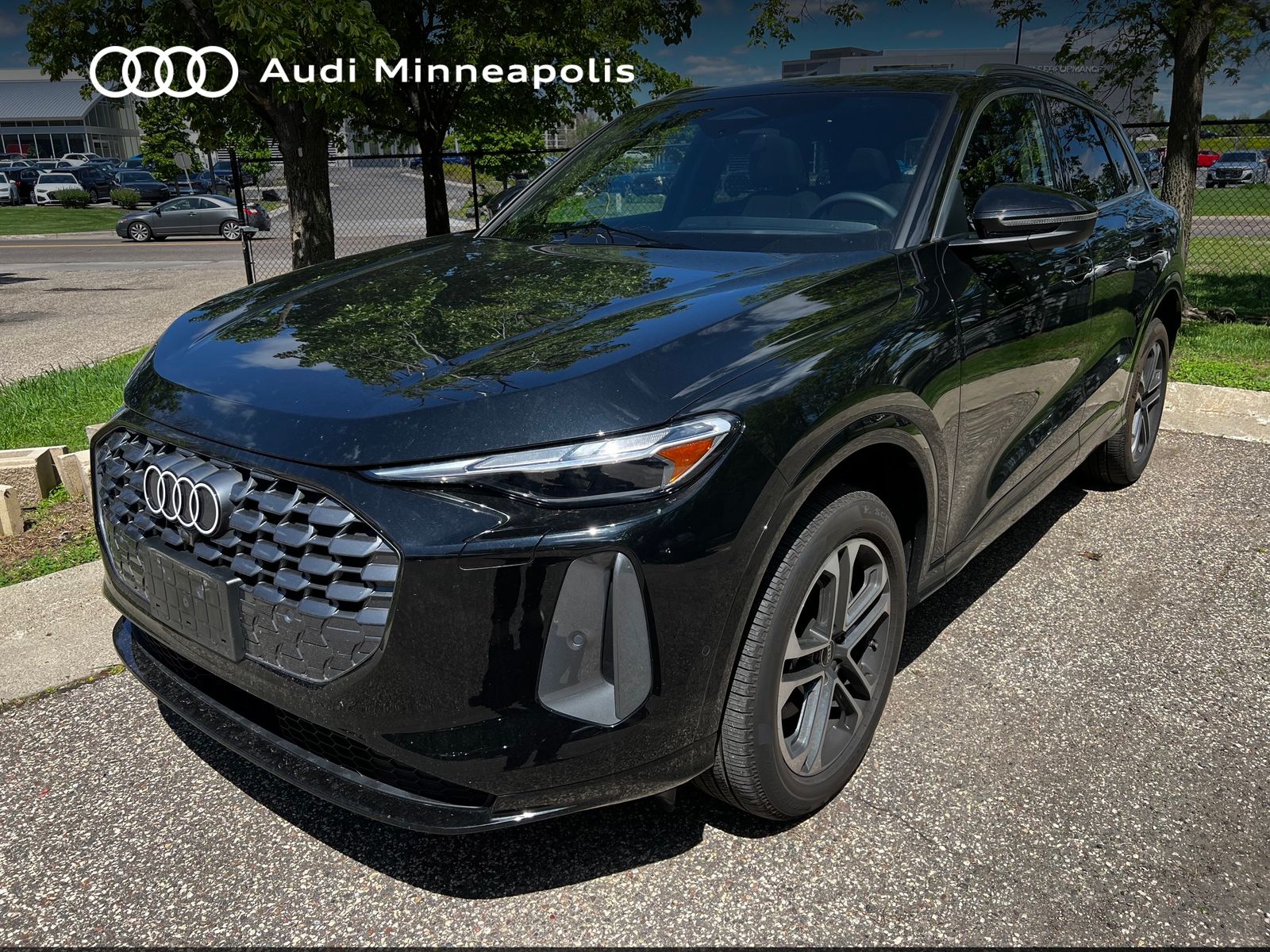 Thumbnail: 2025 Audi Q5 - 1