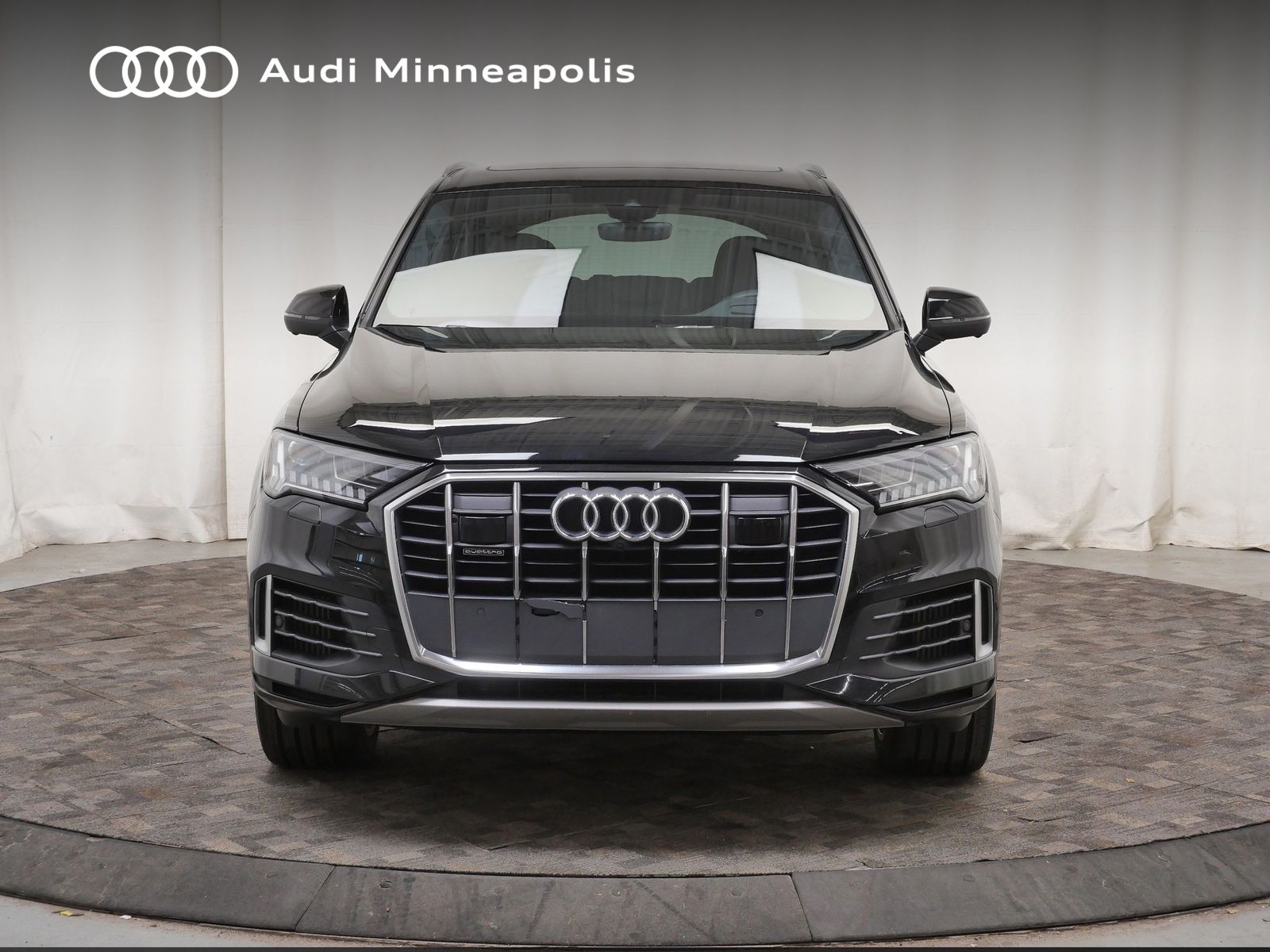 Thumbnail: 2023 Audi Q7 - 12