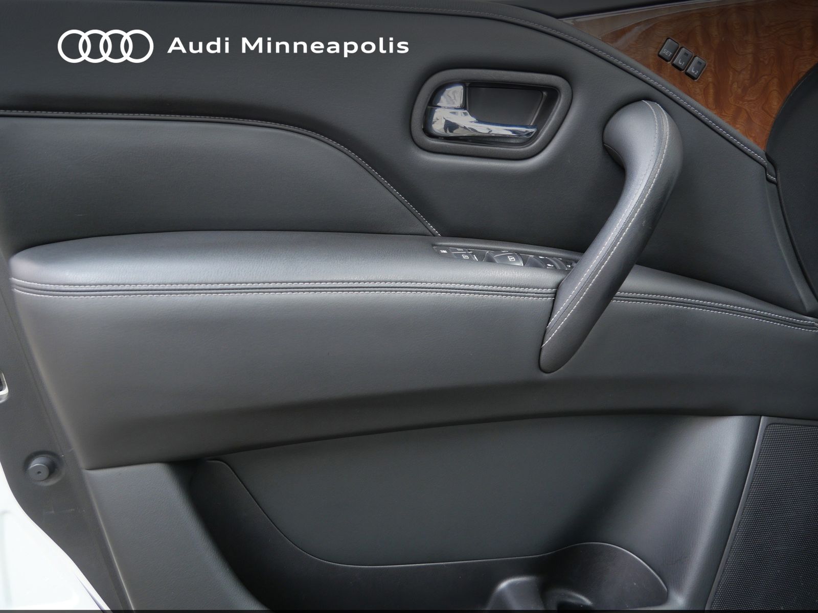 Thumbnail: 2018 INFINITI QX80 - 12