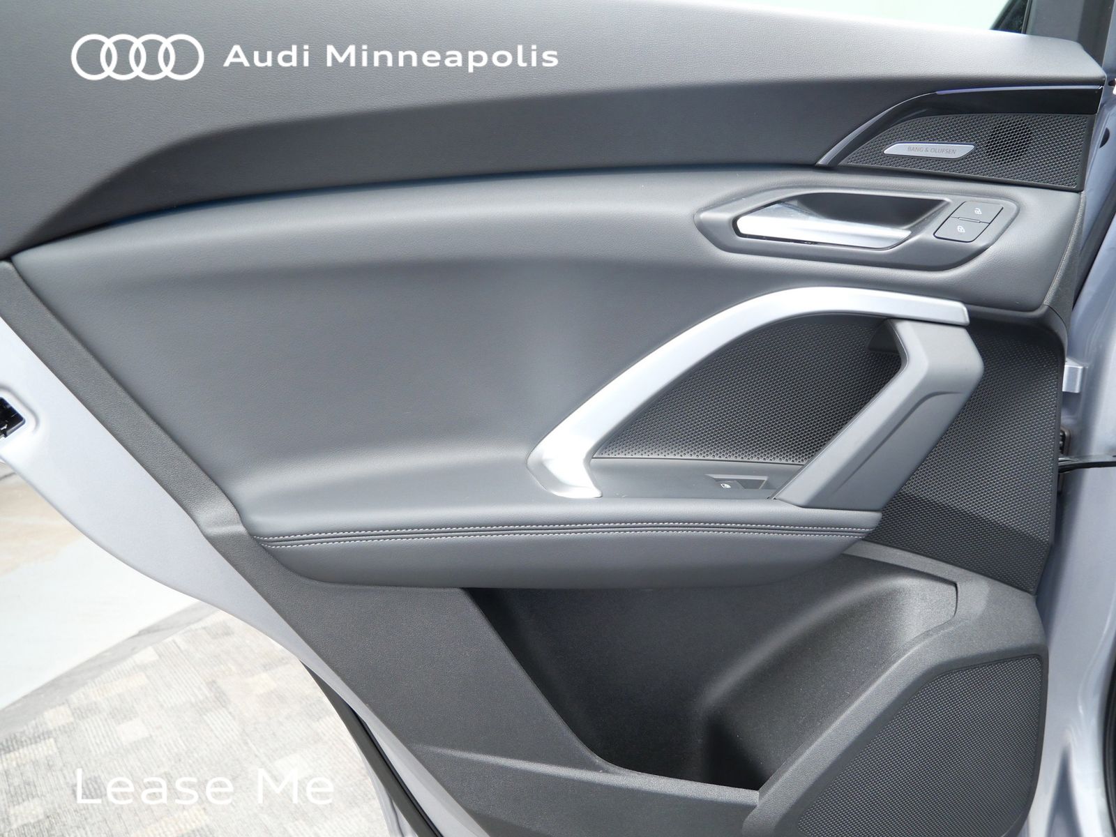 Thumbnail: 2025 Audi Q5 - 14