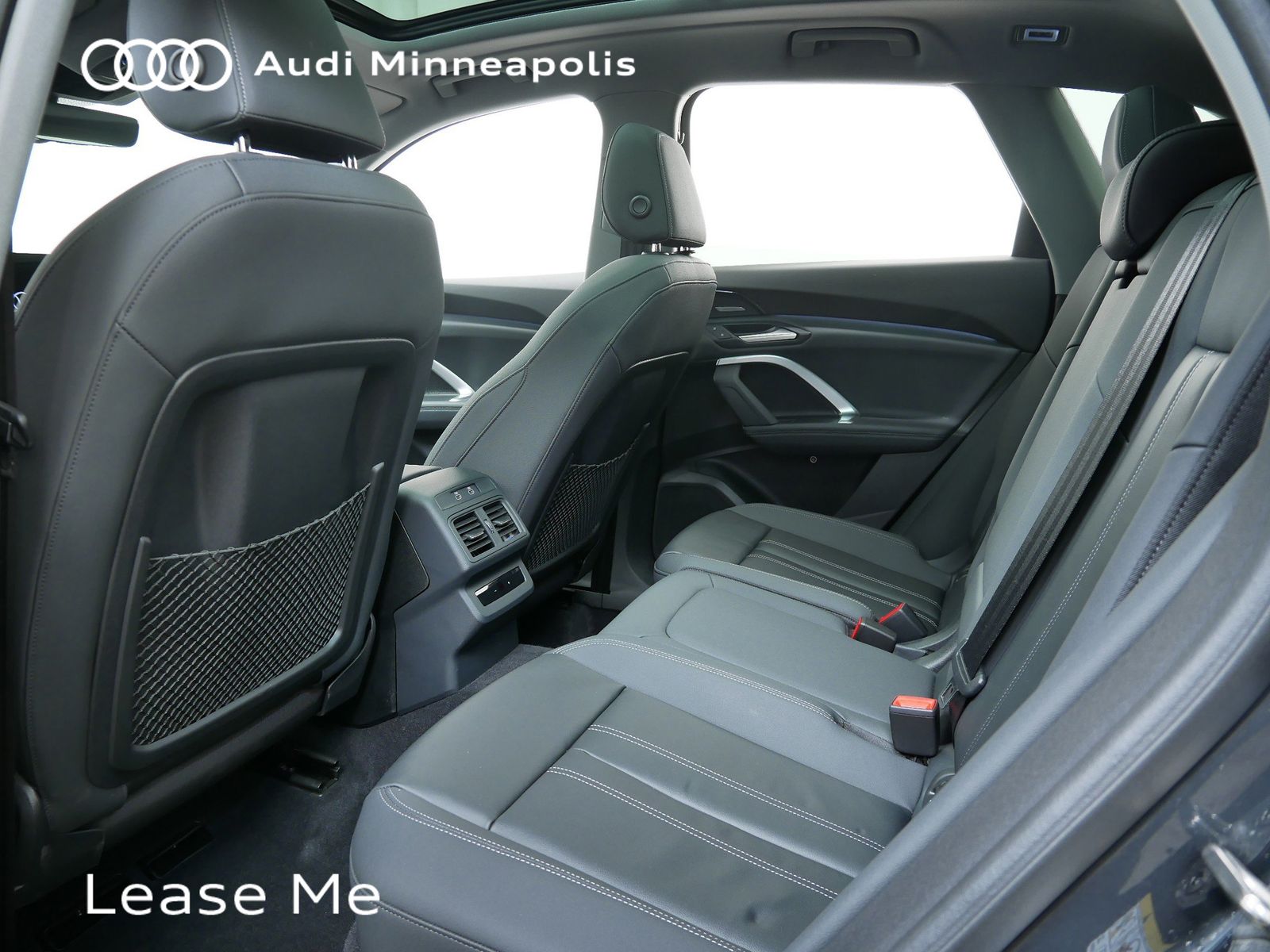 Thumbnail: 2025 Audi Q5 - 14