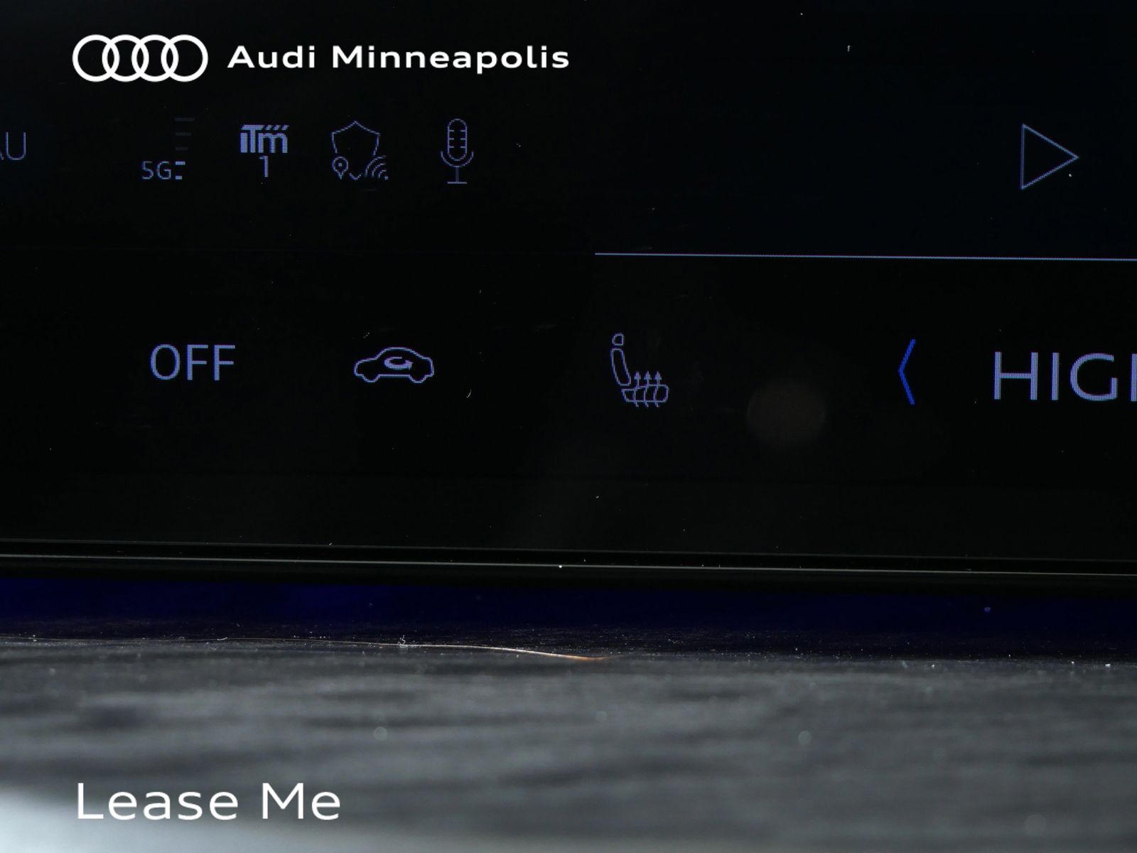 Thumbnail: 2025 Audi Q5 - 23