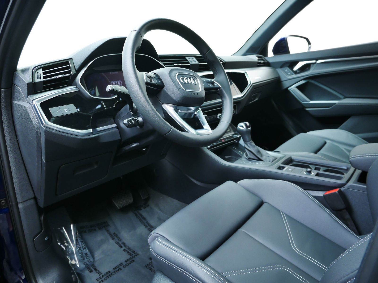 Thumbnail: 2025 Audi Q3 - 2